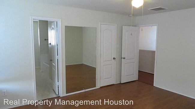 Building Photo - 435 Remington Park Ct