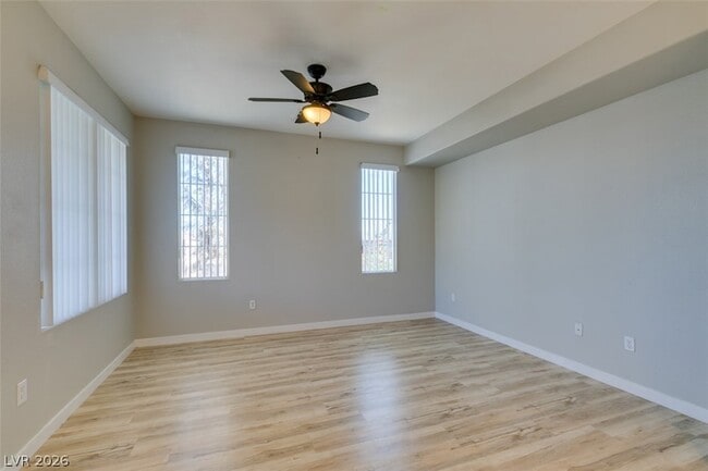 Foto del edificio - 8607 Rowland Bluff Ave