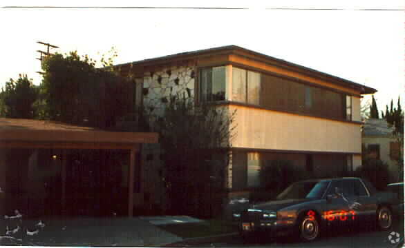 Primary Photo - 3335 Triangle Pl