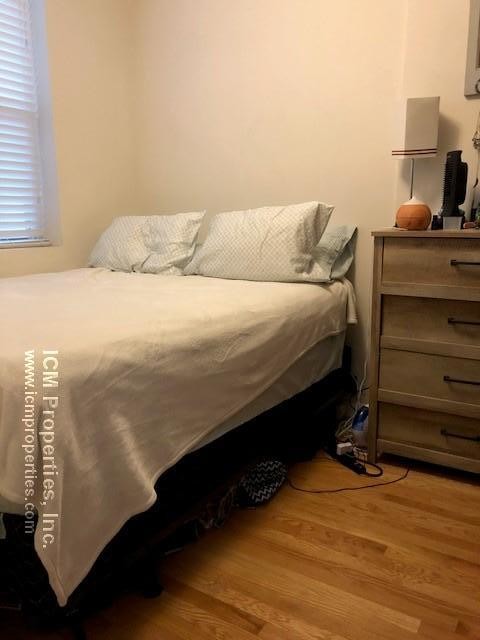 Building Photo - 2520 W Leland Ave