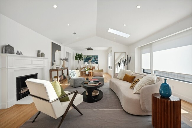 Living Room - 4301 Don Arellanes Dr