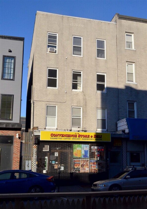 Primary Photo - 543 Newark Ave