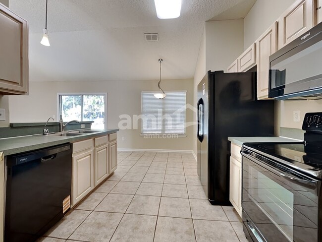 Building Photo - 1411 Heather Glen Ln