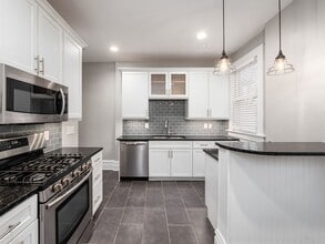 Building Photo - 819 City Park Ave