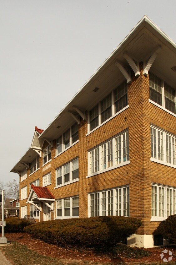 Foto del edificio - Ambleside Apartment