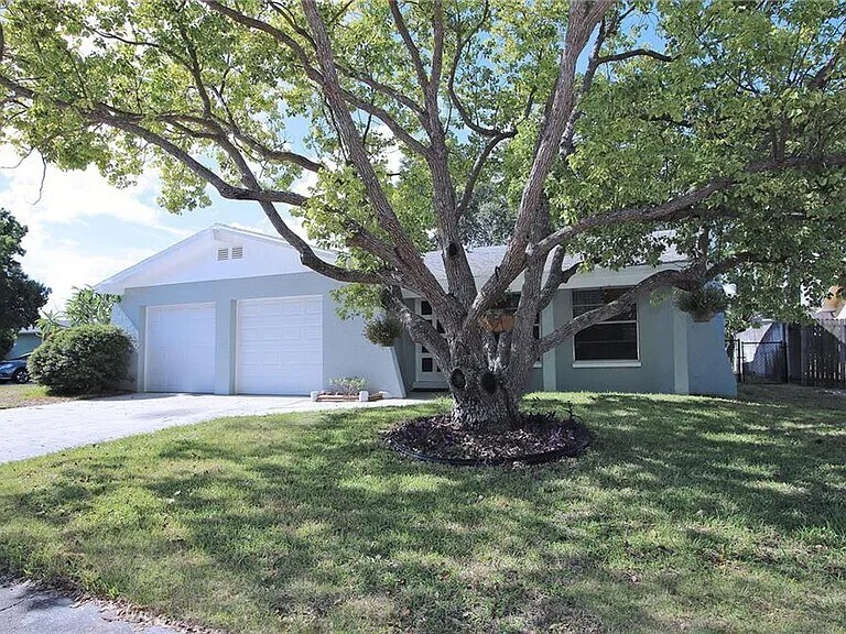 Foto principal - 2017 Sourwood Blvd