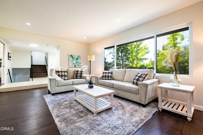 Foto del edificio - 5540 Pine Cone Rd