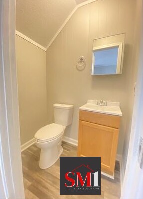 Foto del edificio - 303 Pineywood Rd