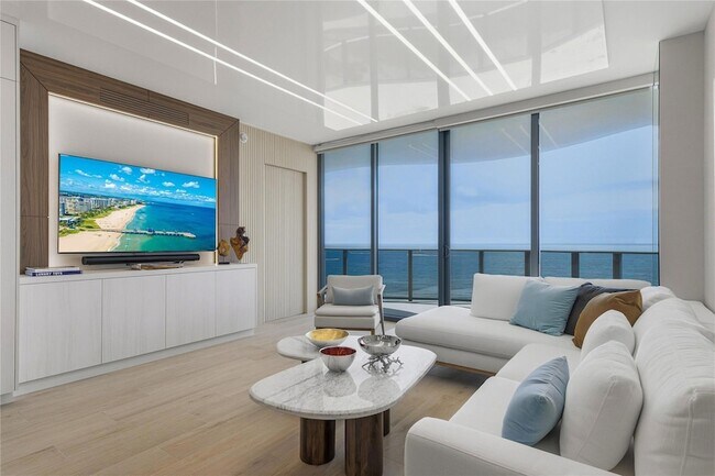 Foto del edificio - 900 N Ocean Blvd