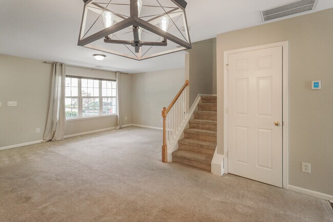 Foto del edificio - 1759 Hidden Creek Dr