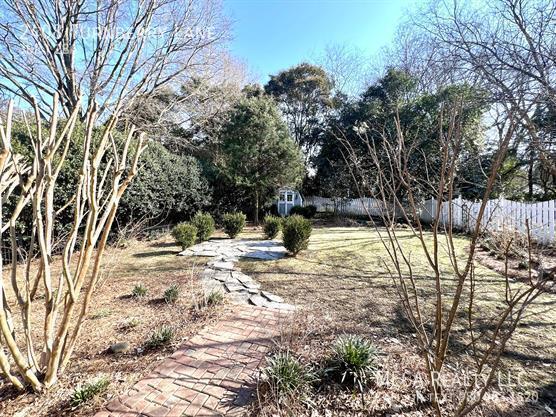 Building Photo - 2408 Turnberry Ln