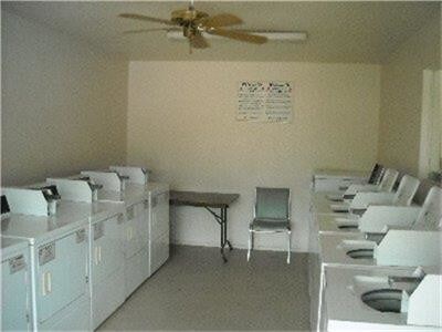 Building Photo - 700 Factory Outlet Dr