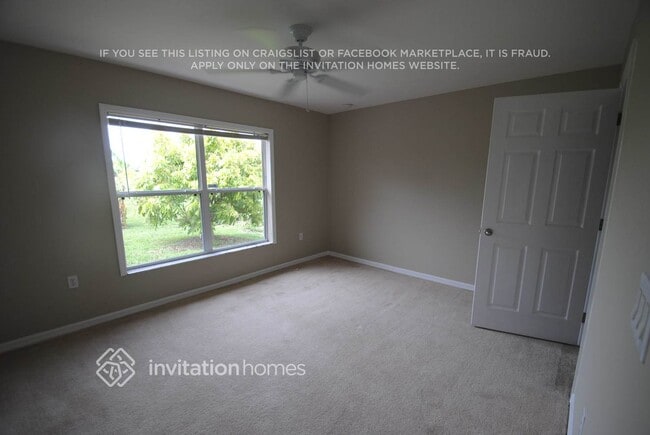 Foto del edificio - 827 SW 16th Terrace