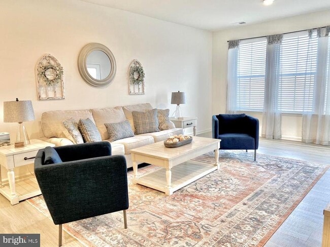 Building Photo - 38035 Cross Gate Rd