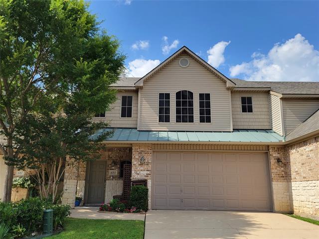 Foto del edificio - 4263 Towne Lake Ct