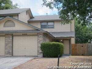Foto principal - 9908 Ardash Ln