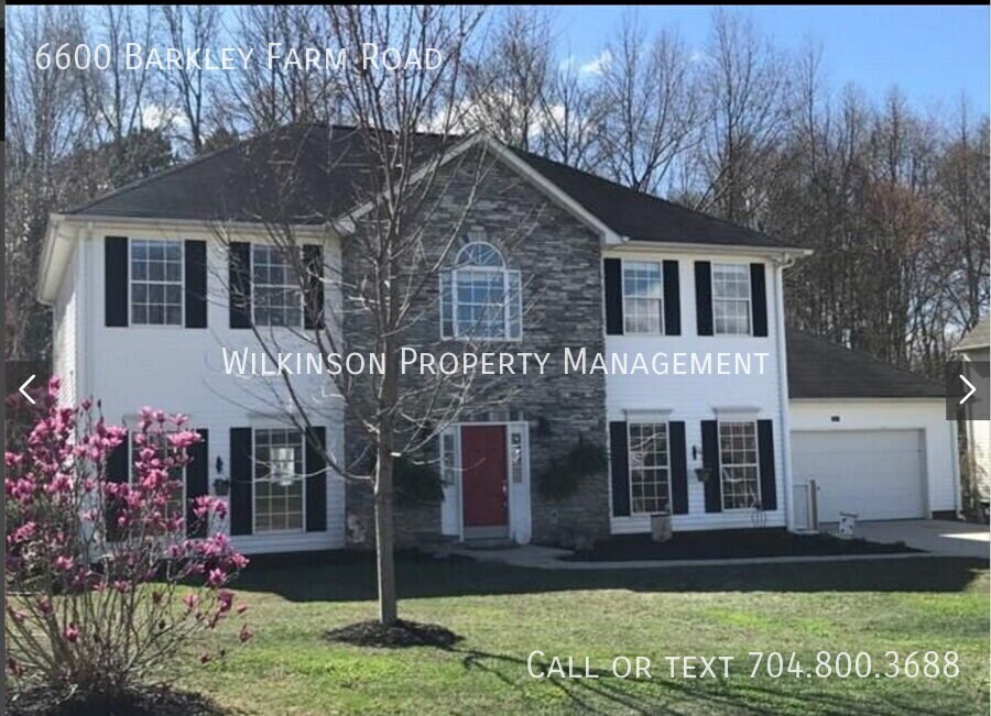 Foto principal - 6600 Barkley Farm Rd