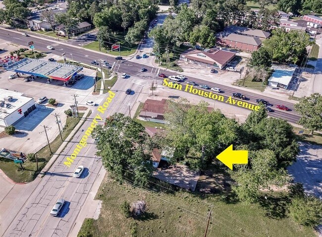 Foto del edificio - 2515 Montgomery Rd