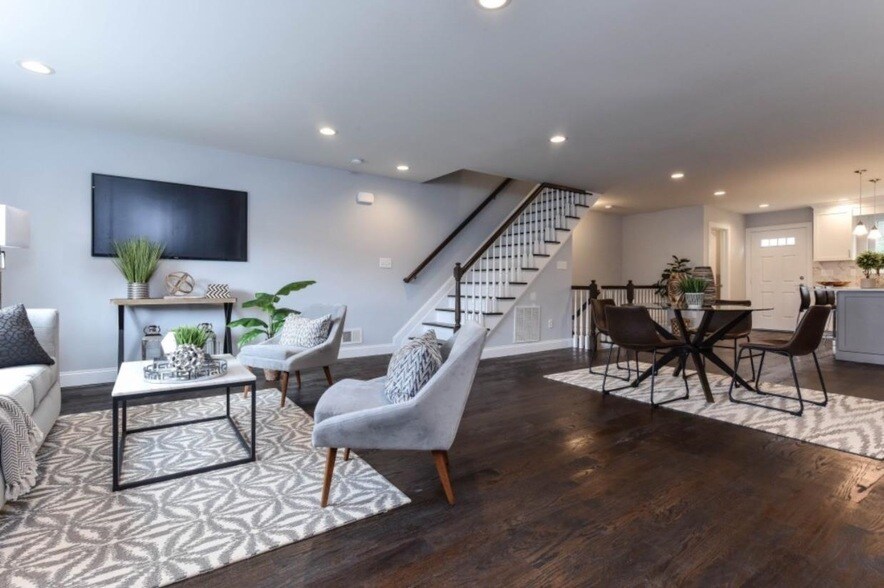 Foto principal - 7 Tappan St