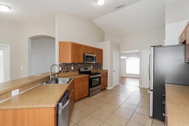 Foto del edificio - 8834 Pebblebrooke Dr