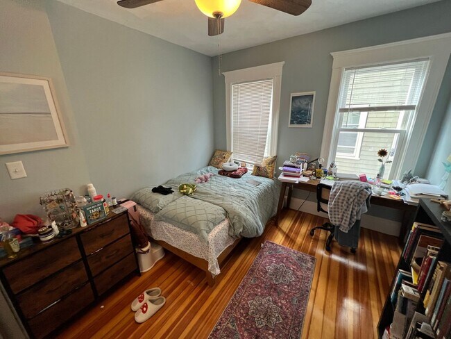 Foto del edificio - 305 Highland Ave #2 Somerville MA 02144
