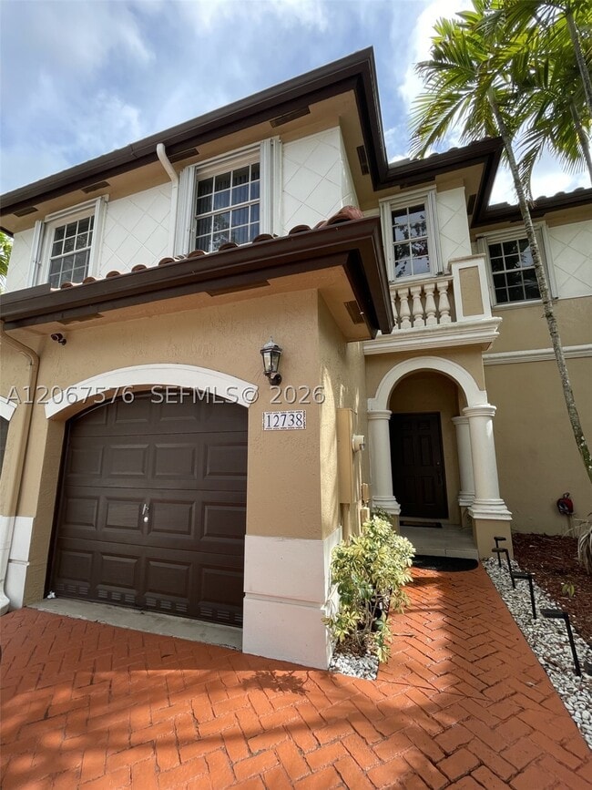 Building Photo - 12738 SW 49th Dr