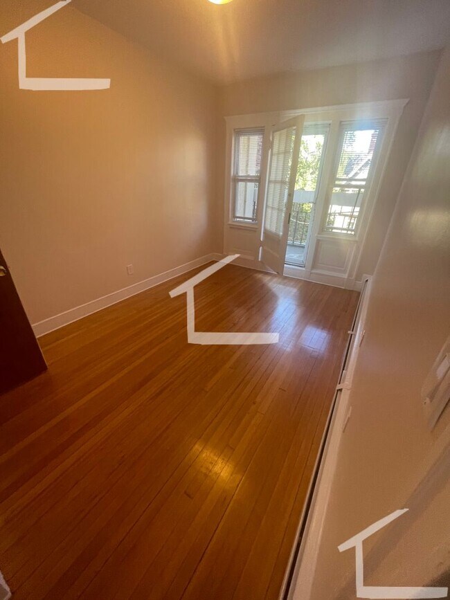 Foto del edificio - Newly renovated 2 bed near the heart of Wa...