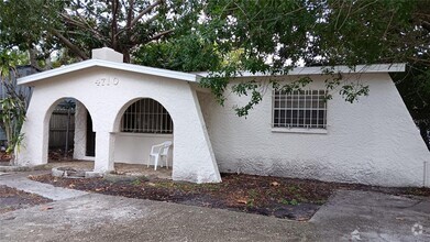 Building Photo - 4710 13th Ave S