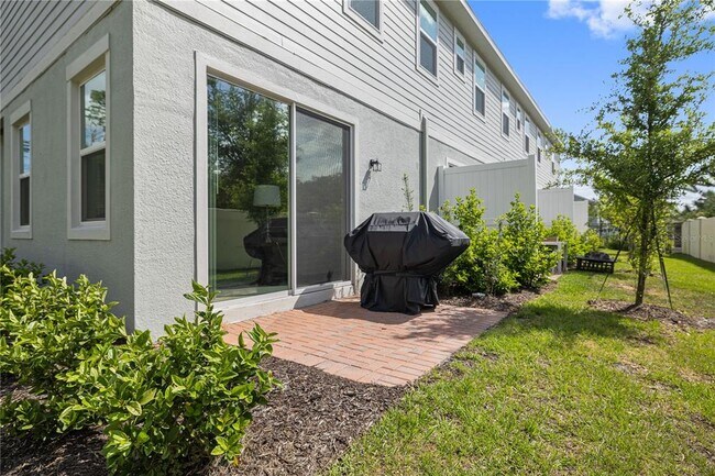 Foto del edificio - 34114 Rogallo Ln