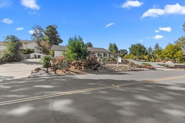 Building Photo - 16220 Del Norte