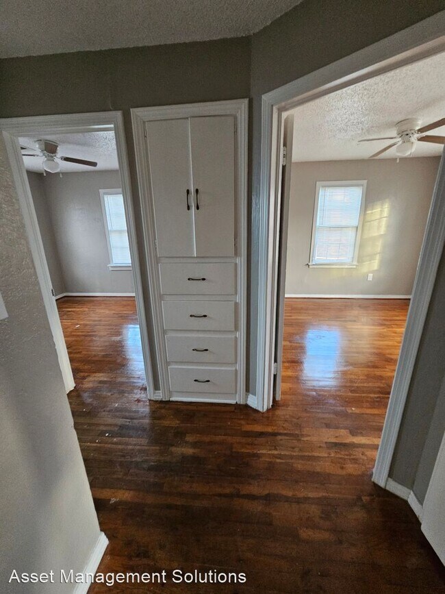 Foto del edificio - 2 br, 1 bath House - 4617 SE 20th St