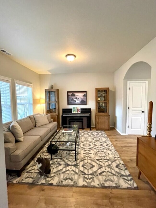 Foto del edificio - Beautiful 4 bedroom NW Bend Home!