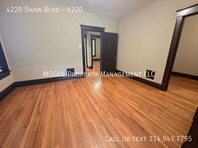 Foto del edificio - 4220 Shaw Blvd