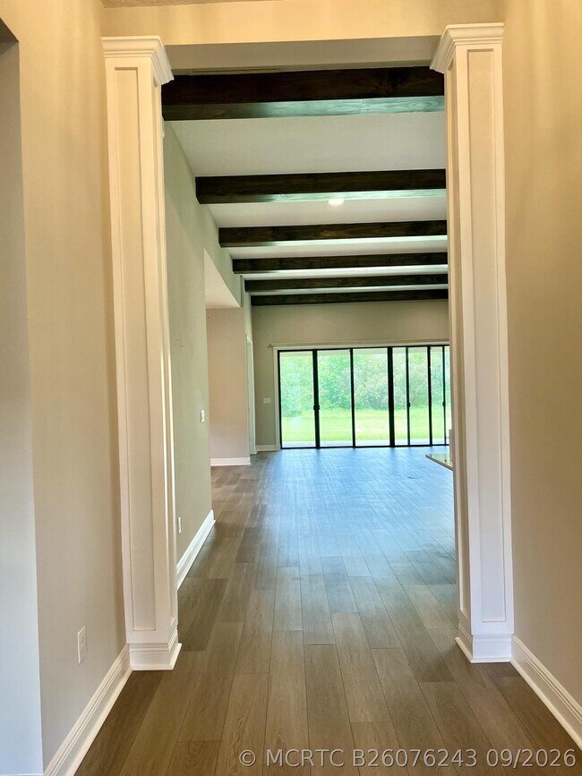 Building Photo - 14288 Swiss Bridge Dr