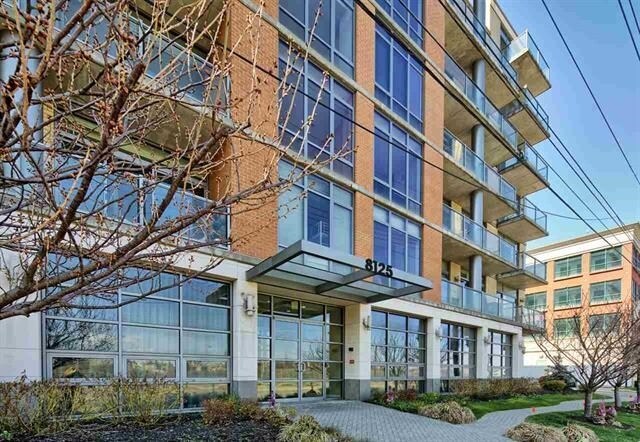 Foto del edificio - 8125 River Rd