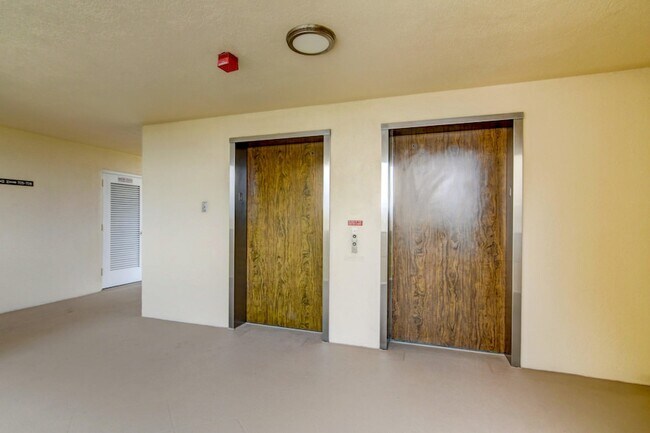 Foto del edificio - 14426 Amberly Ln