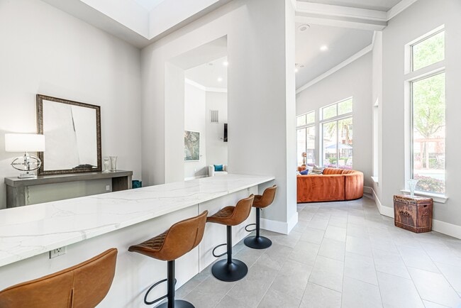 Apartamentos Oasis at Piney Point - Oasis at Piney Point