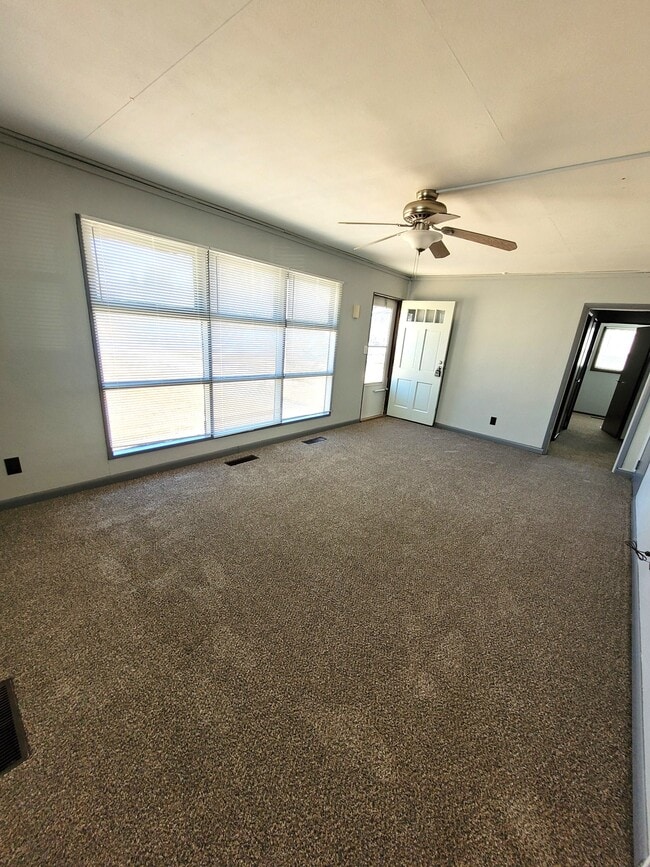 Foto del edificio - 6666 N Decatur St