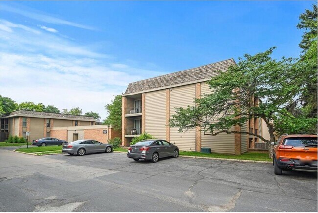 Building Photo - 6423 Colony Way