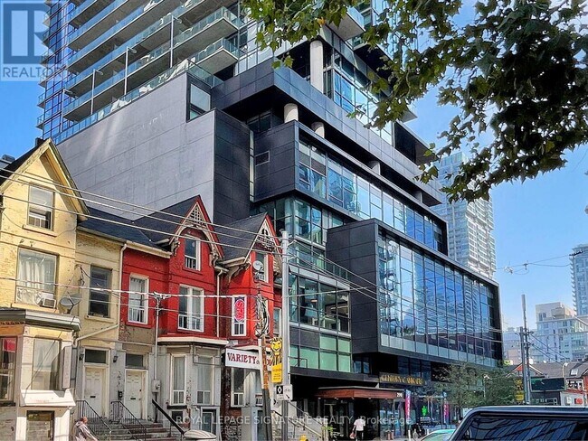 Photo du bâtiment - 290 Adelaide St W
