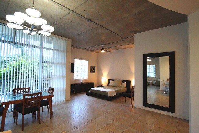 Foto del edificio - 335 SE 6th Ave