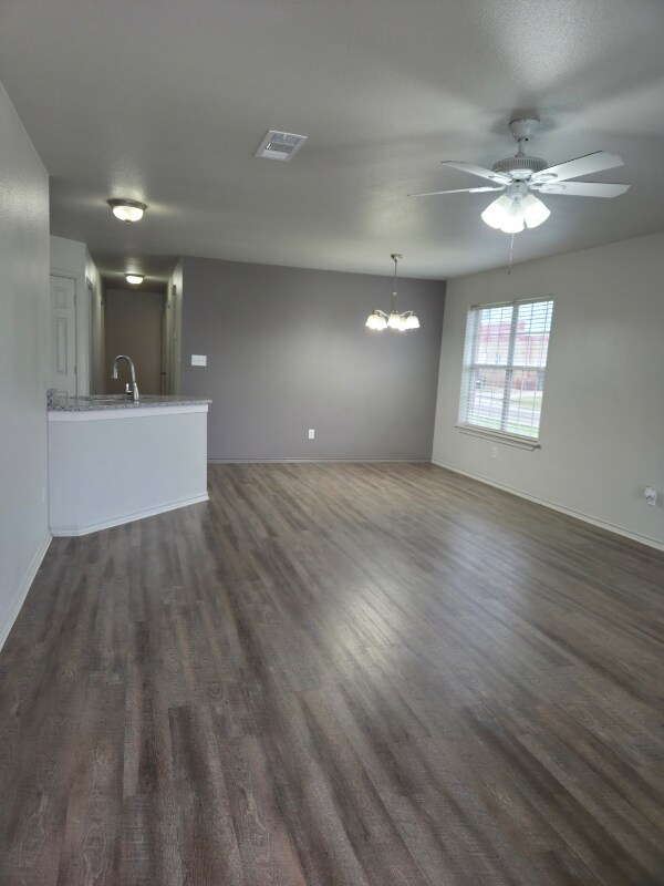 Foto del edificio - 4202 Magnolia St