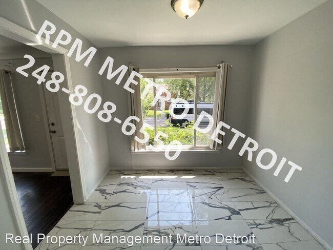 Building Photo - 3 br, 1 bath House - 7795 Heyden St.