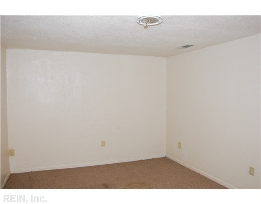 Building Photo - 2043 Maywood St