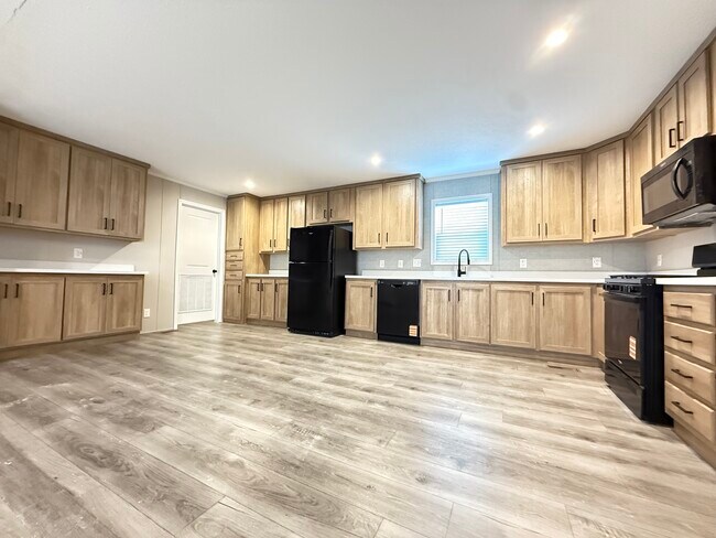 Foto del edificio - 29647 Erie Ct