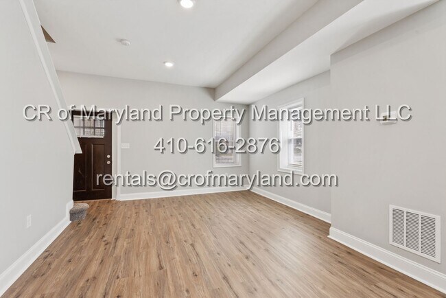 Building Photo - WAITLIST APPLICATIONS ONLY