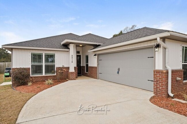 Building Photo - 5515 Peach Dr