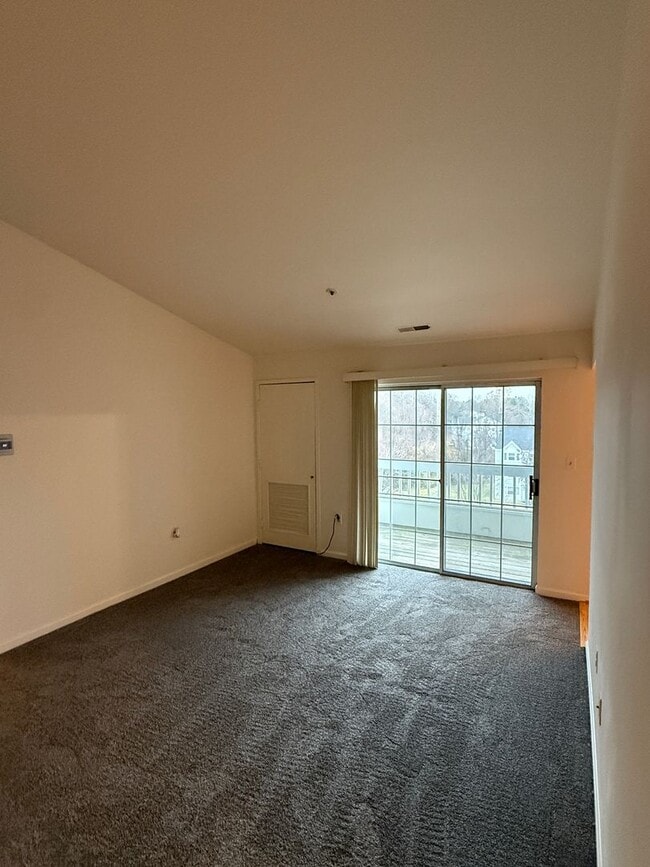Building Photo - 2BR/2BA Condo in Montgomery Run – Ellicott City, MD