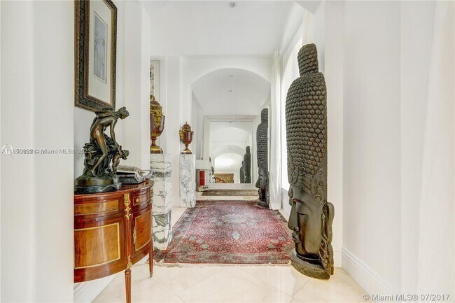 Foto del edificio - 270 Ridgewood Rd