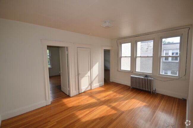 Building Photo - 1662 Commonwealth Ave